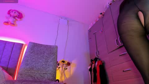 dariana_hot online show from April 5, 1:54 pm