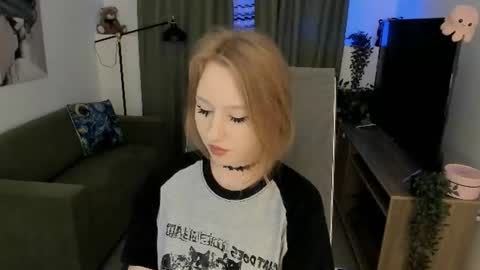 Daria Tate online show from June 26, 10:05 am