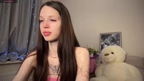 Snapshot of darina_night chatting on January 26, 4:09 pm Darina Night online show from January 26, 4:09 pm
