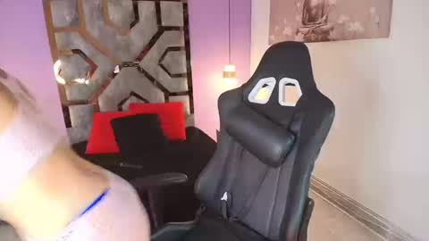 CELESTE online show from September 19, 4:22 am