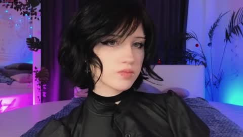 Snapshot of dark_vamp_ chatting on January 15, 10:49 am Vamp online show from January 15, 10:49 am