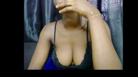 sexygal online show from November 27, 8:39 am