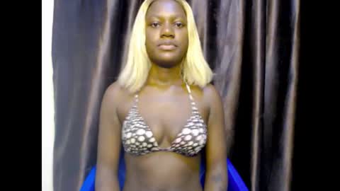 sexygal online show from September 26, 9:40 am