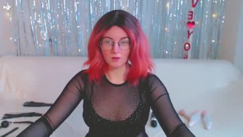 Kelly online show from February 7, 6:14 am