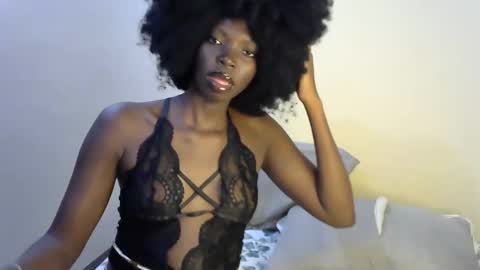 berry black online show from February 26, 7:35 pm