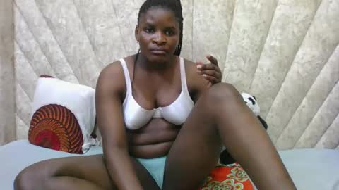 SHANICE online show from October 20, 7:17 pm