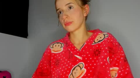 Dafne online show from March 26, 2:25 am