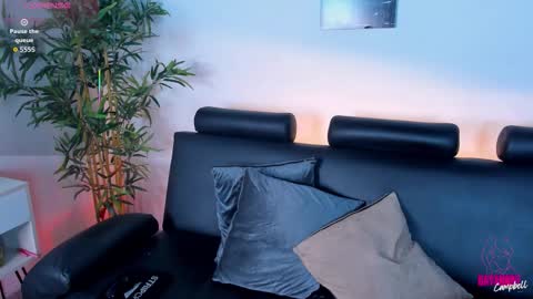 Dayanne online show from November 18, 11:37 pm