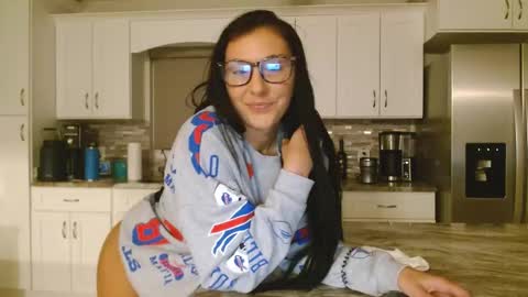 Snapshot of dazeydo chatting on October 1, 11:53 pm Dazey online show from October 1, 11:53 pm