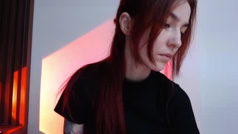 freak online show from November 12, 2:09 am