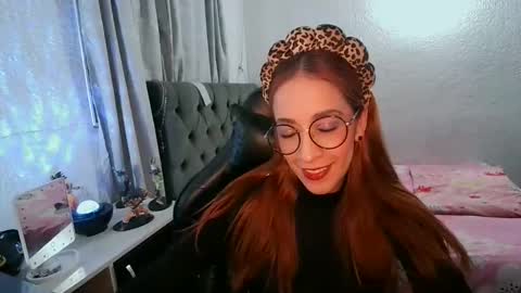 Juliet online show from May 15, 11:29 pm