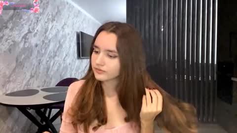 Anna online show from October 2, 3:28 pm