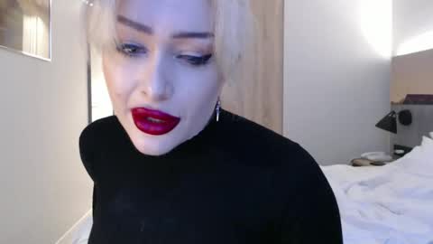 Snapshot of deewhitee chatting on January 26, 3:58 pm Jenna online show from January 26, 3:58 pm