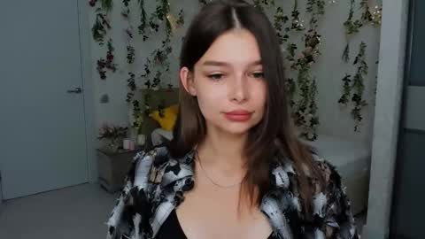 DegreeOfSincerity online show from September 12, 4:13 am