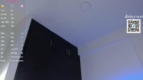  Deisy  online show from October 25, 1:41 pm