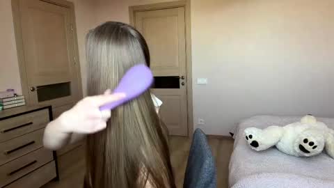 Mila online show from April 4, 12:26 pm