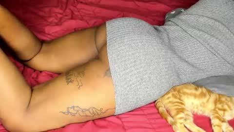 deli_la online show from December 13, 7:53 pm