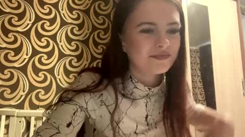 Kiki online show from May 12, 5:37 am