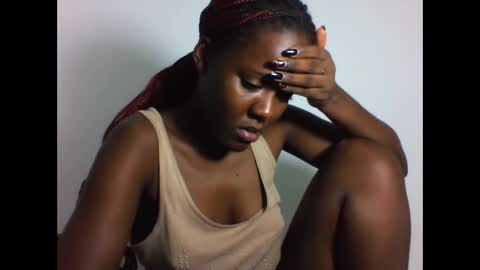 EVAH online show from March 1, 8:19 pm