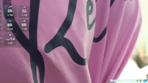 Kitty online show from April 8, 8:05 am