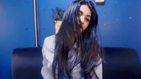 Snapshot of delilah_blazee chatting on March 11, 8:19 am Delilah Blaze online show from March 11, 8:19 am