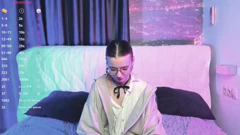 Rochel online show from December 19, 5:49 pm