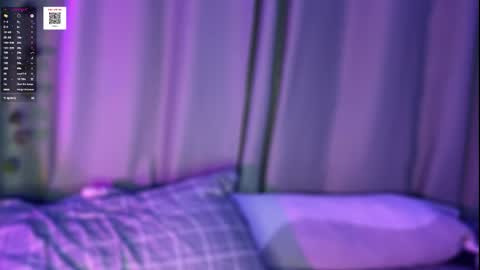 Della online show from March 9, 3:26 pm