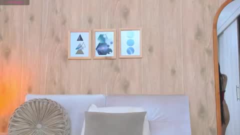 DEMY online show from March 5, 9:05 am