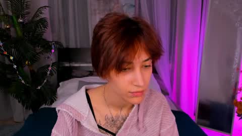 Unfortunately Denise has discontinued her work but I hope you will be excited about the new cool girl Jia online show from December 31, 11:53 am