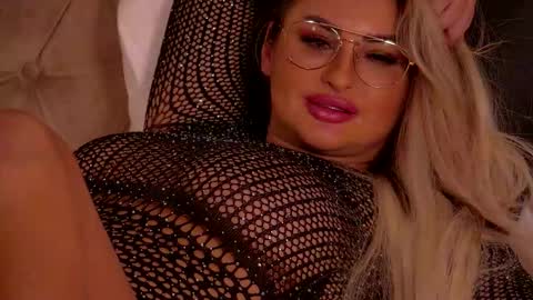 Ela online show from January 13, 1:44 am