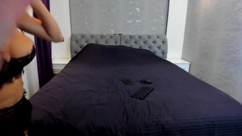 DomDenizee   online show from March 20, 8:47 pm