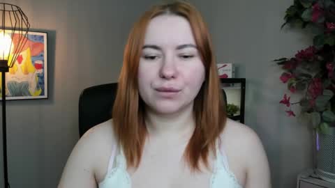 LAYLA online show from April 1, 6:36 am