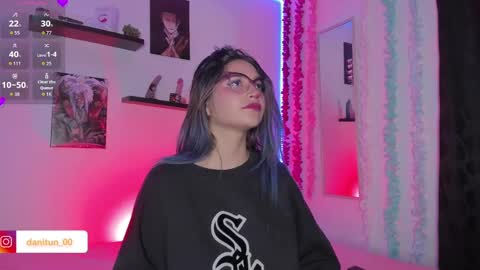 Snapshot of destiny14_ chatting on September 24, 5:39 am Dani online show from September 24, 5:39 am