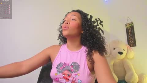 desty_y online show from December 14, 2:28 am