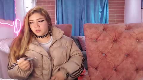 devi_black_13_ online show from February 28, 11:26 pm