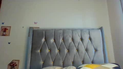 devinegrace7 online show from July 28, 4:10 am