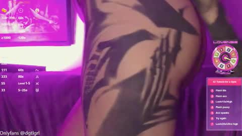 dgtlgrl online show from October 8, 6:45 pm