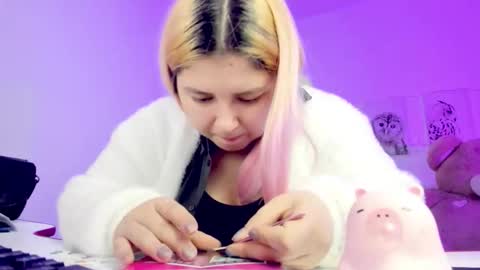 Dia online show from February 14, 8:00 pm