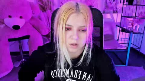 Dia online show from November 25, 11:16 pm