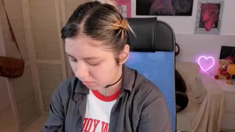 Dia online show from September 23, 5:16 am