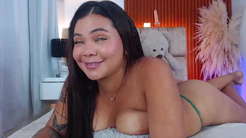 Snapshot of diamond_canela chatting on January 11, 1:59 am diamond_canela online show from January 11, 1:59 am