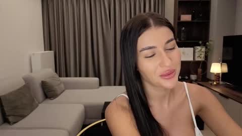 Iris online show from March 17, 7:40 pm