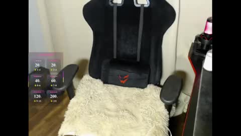 Diana online show from May 25, 9:03 pm