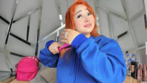 dianarous online show from December 5, 4:34 am