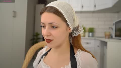 Sophie online show from February 23, 5:45 pm