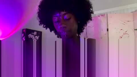 black american princess online show from November 3, 2:48 am