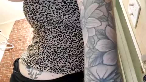 Sofie online show from March 5, 1:50 pm