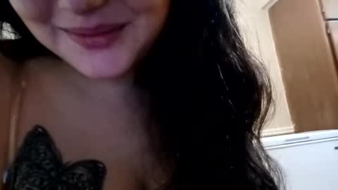 Snapshot of dinokat69 chatting on October 4, 6:52 am Dinokat online show from October 4, 6:52 am