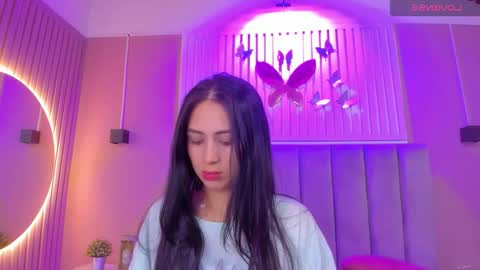 Cristal  online show from December 16, 4:18 am