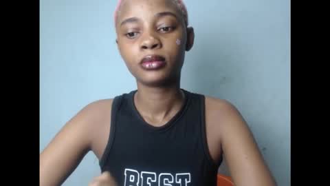 Snapshot of dirtyxxslut chatting on October 7, 12:20 pm dirtyxxslut online show from October 7, 12:20 pm